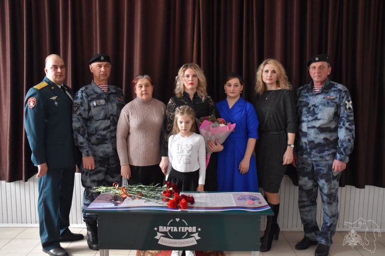 В АДЫГЕЕ УВЕКОВЕЧЕНА ПАМЯТЬ ПОГИБШЕГО СОТРУДНИКА ОМОН