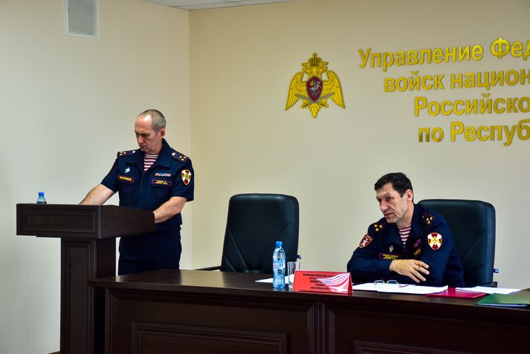 НАЧАЛЬНИК УПРАВЛЕНИЯ РОСГВАРДИИ ПО РЕСПУБЛИКЕ АДЫГЕЯ ПРОВЕЛ ОПЕРАТИВНОЕ СОВЕЩАНИЕ