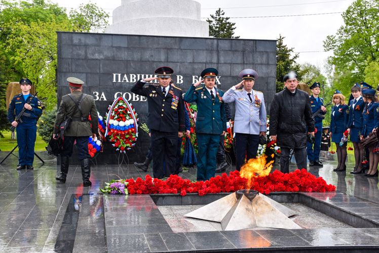 Сотрудники Управления Росгвардии по Республике Адыгея приняли участие в мероприятиях, в память о погибших в Великой Отечественной войне