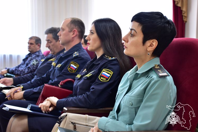 В Адыгее Росгвардия и Федеральная служба судебных приставов заключили соглашение о сотрудничестве