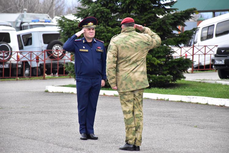 Сотрудники и военнослужащие Росгвардии Адыгеи отмечают профессиональный праздник