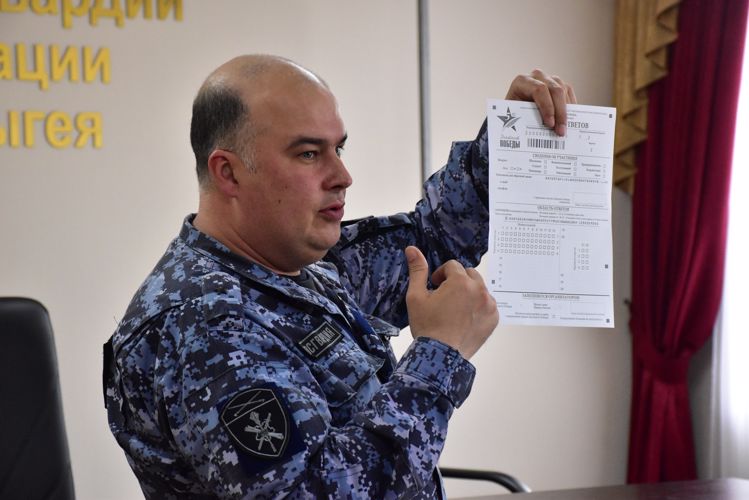 Росгвардейцы написали «Диктант Победы» в Адыгее