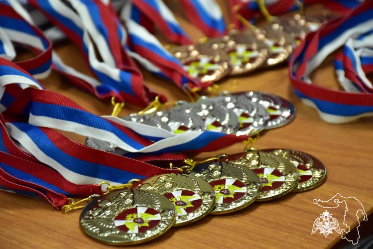 Победителей турнира по мини-футболу определили росгвардейцы в столице Адыгеи