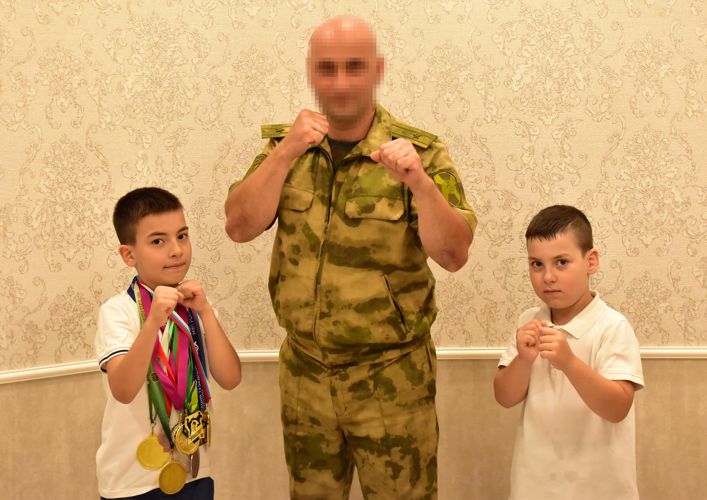 Поздравления с Днем семьи любви и верности принимает многодетная семья сотрудника Росгвардии из Адыгеи