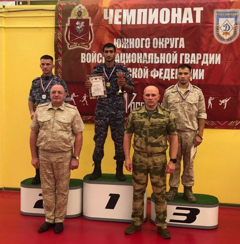 Росгвардеец из Адыгеи завоевал «золото» чемпионата Южного округа Росгвардии по комплексному единоборству