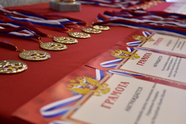 Турнир по мини-футболу провели росгвардейцы в Адыгее