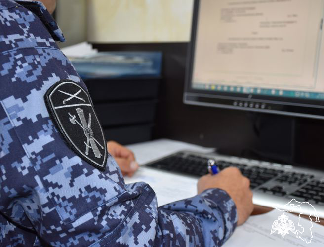 Росгвардия информирует жителей Адыгеи о возможности получения госуслуг в сфере оборота оружия в электронном виде 