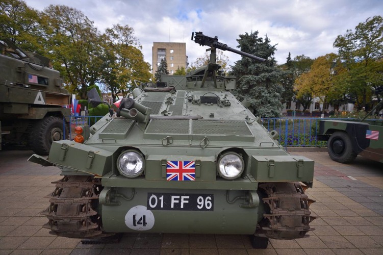 Выставку трофейной военной техники в Адыгее посетили росгвардейцы