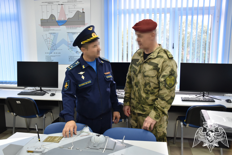 Офицеры Росгвардии встретились с курсантами военного учебного центра в Адыгее