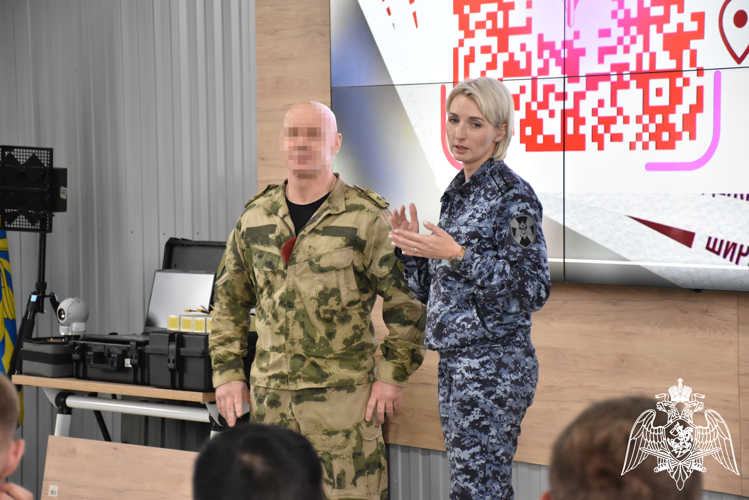 Офицеры Росгвардии встретились с курсантами военного учебного центра в Адыгее