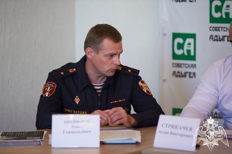 Росгвардия приняла участие в брифинге по добровольной сдаче оружия в Адыгее