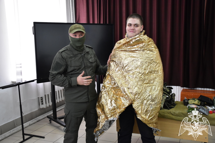 Встреча спецназа Росгвардии со школьниками состоялась в Адыгее