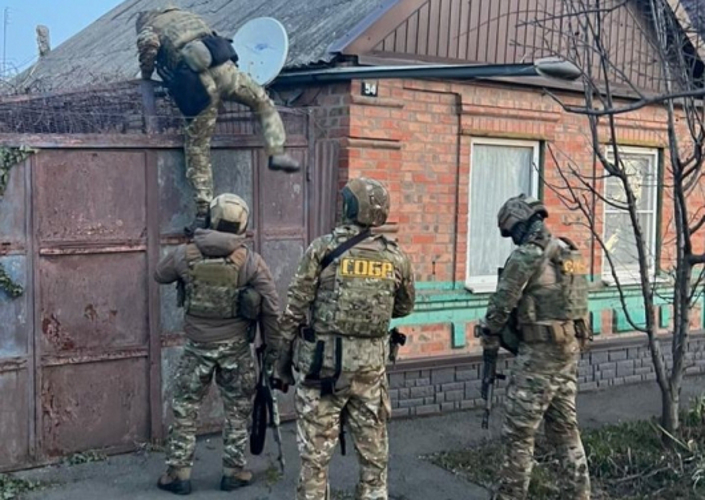Подозреваемых в особо крупном мошенничестве задержали при участии спецназа Росгвардии в Адыгее