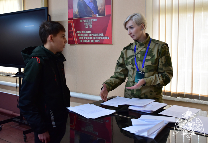 Росгвардейцы вошли в состав судейской коллегии военно-патриотической игры «Зарница 2.0» в Майкопе