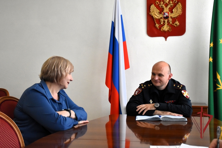 Начальник регионального управления Росгвардии провел личный прием граждан в Адыгее