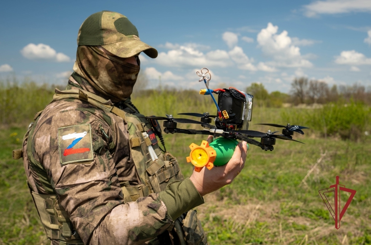 Сотрудники ОМОН «Фишт» Росгвардии Адыгеи протестировали новейшие образцы беспилотников