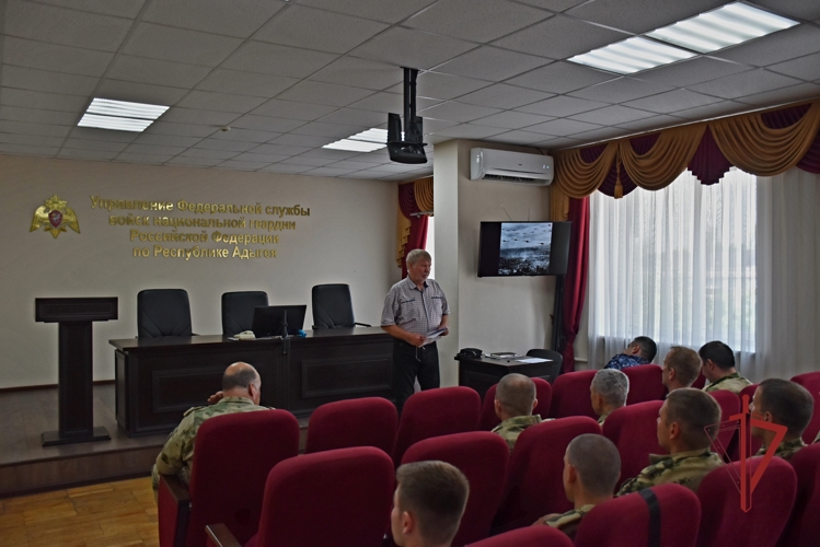 Встреча с представителем Совета ветеранов Адыгеи состоялась в Росгвардии