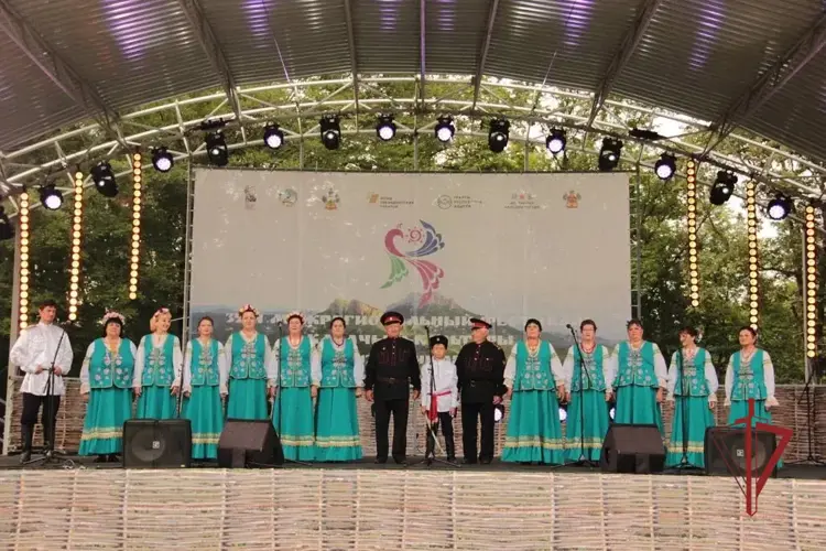 Безопасность межрегионального фестиваля казачьей культуры обеспечила Росгвардия в Адыгее