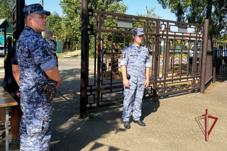 Безопасность празднования Дня знаний в Адыгее обеспечила Росгвардия